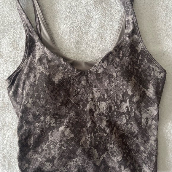 Lululemon align tank - Picture 3 of 5